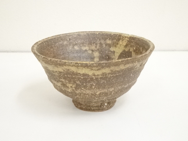 ♥古犬山　筒茶碗　ニュウあり　茶碗　茶道具　骨董　古玩 道具 ] - 道具 信楽焼 奥田英山造 干支癸酉茶碗（共箱） | ネット